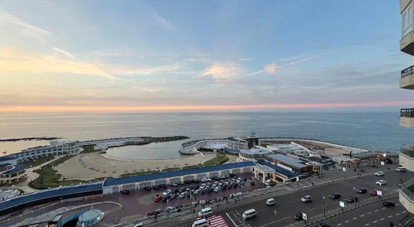 Elites Seaview Hotel Apartments - Image 1