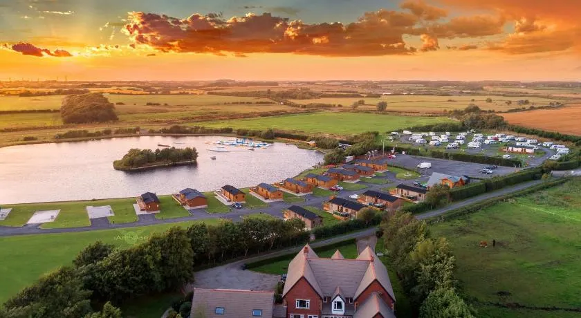 Ream Hills Holiday Park - Image 1