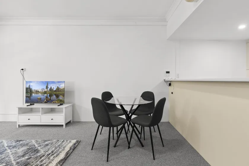 Chic Urban Escape in Vibrant Camperdown - Image 1