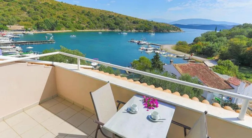 Anna Apartment Agios Stephanos - Image 1