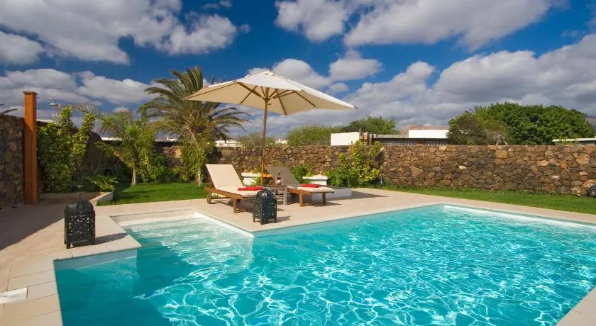 Beautiful Villa Ambar - Image 1