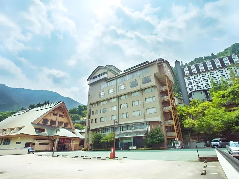 Hotel Hikyounoyu - Image 1