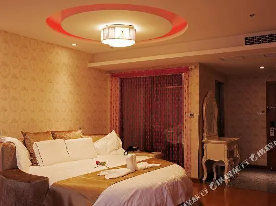 Nanrong Quanji Hotel - Image 1