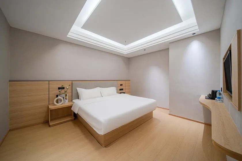 Subike Hotel - Image 1