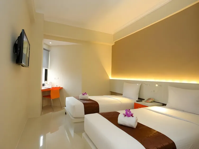 Pandanaran Prawirotaman Yogyakarta - Image 1