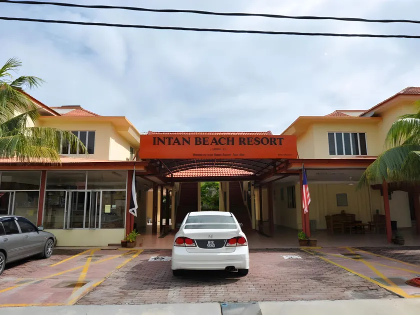 Intan Beach Resort - Image 1