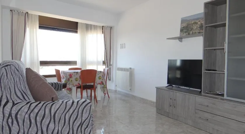 Manresa Apartamentos Turísticos - Image 1