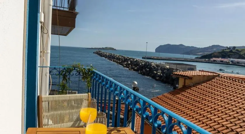 IZARO Best View - Image 1