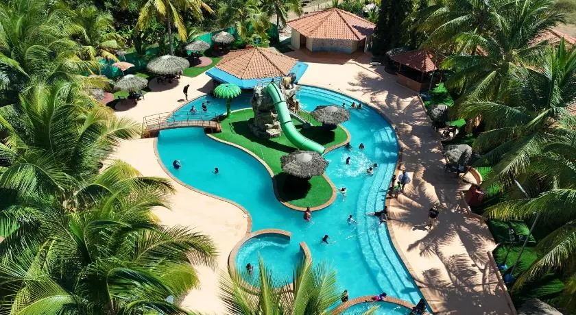 Paradise Resort - Image 1