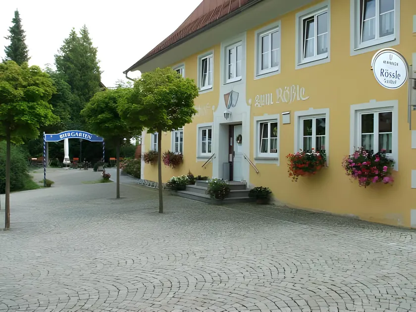 Gasthof zum Rößle Lautrach - Image 1