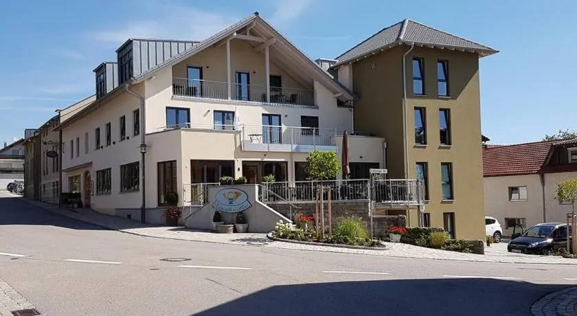 Landgasthof Zur Alten Post - Image 1