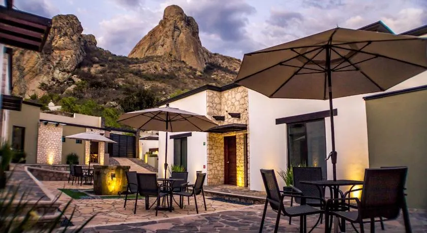 Miia Hotel Boutique - Image 1