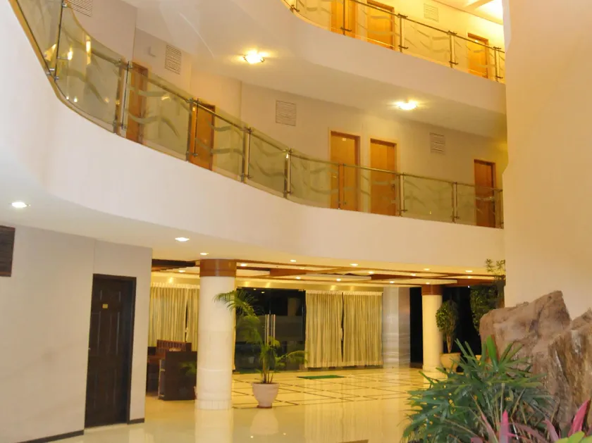 Star Villa - Image 1