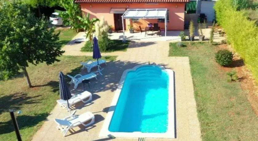 Villa Chiara with Private Pool and garden - Image 1
