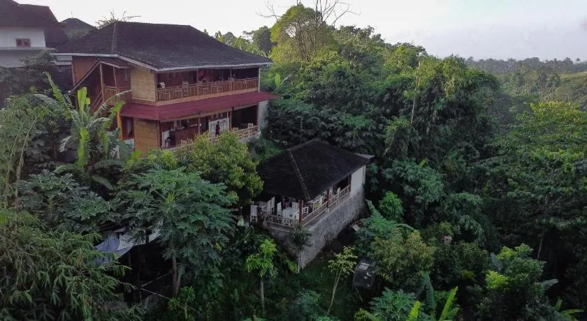 Besikalung Budget Hostel - Image 1