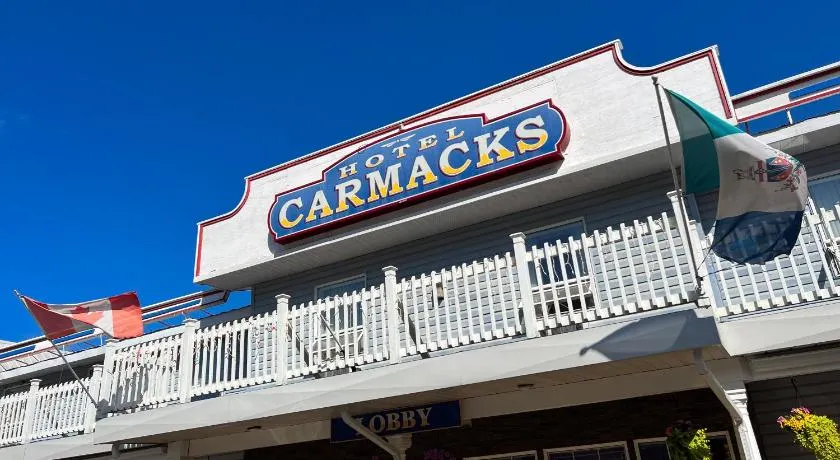 Hotel Carmacks - Image 1