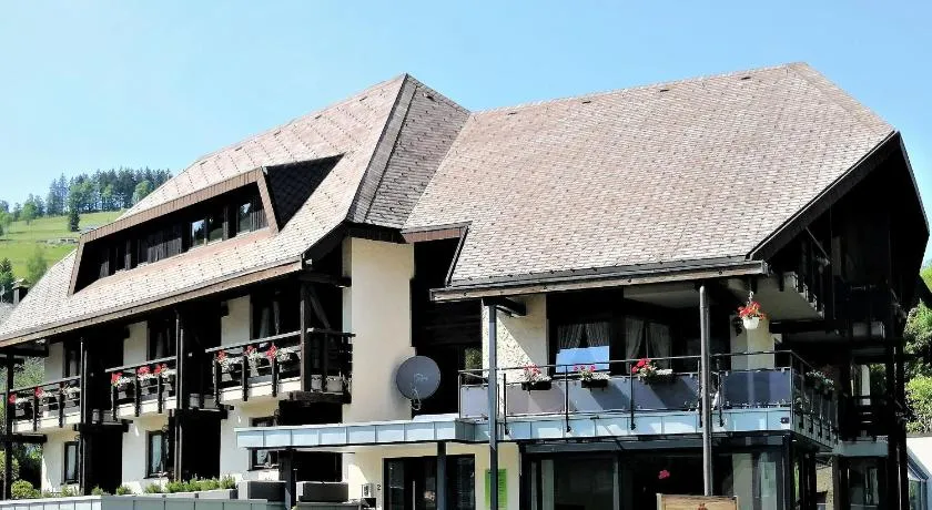 Appartamento con griglia, sauna e giardino | Vista sulla montagna - Image 1