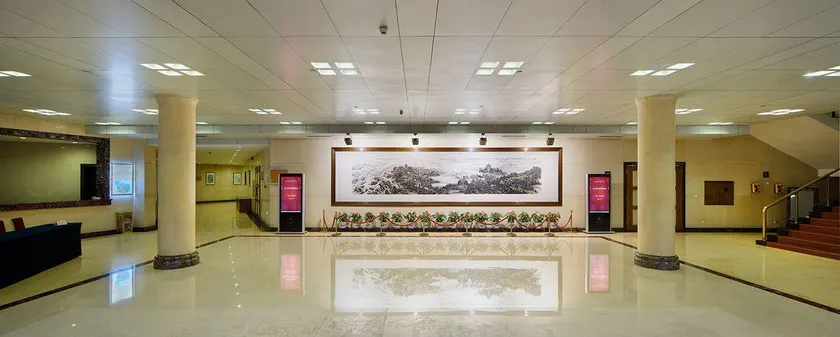 Zhijiang Hotel - Image 1