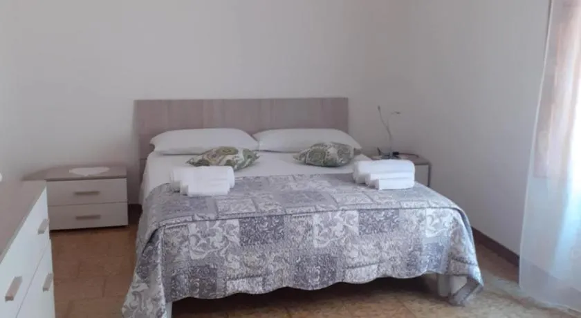 Casa dello Scoglio nel mare - Image 1