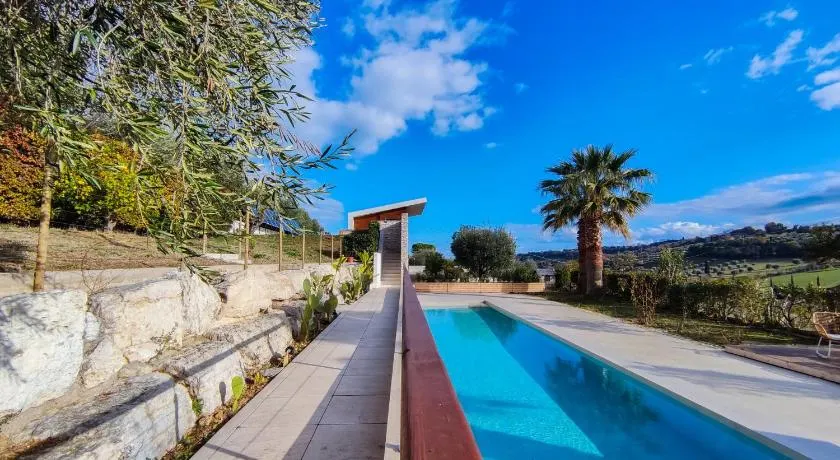 Luxury Apartment with Private Pool by Host Hero - Image 1