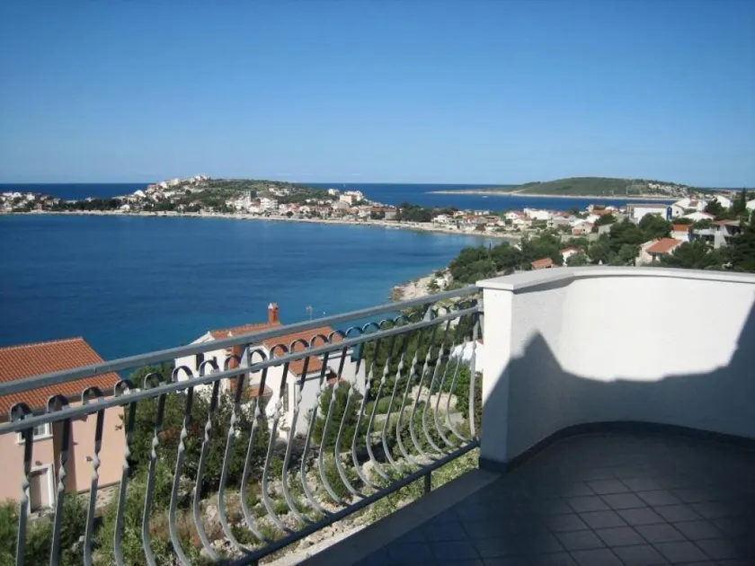 Apartment Mil A1 Sevid, Riviera Trogir - Image 1