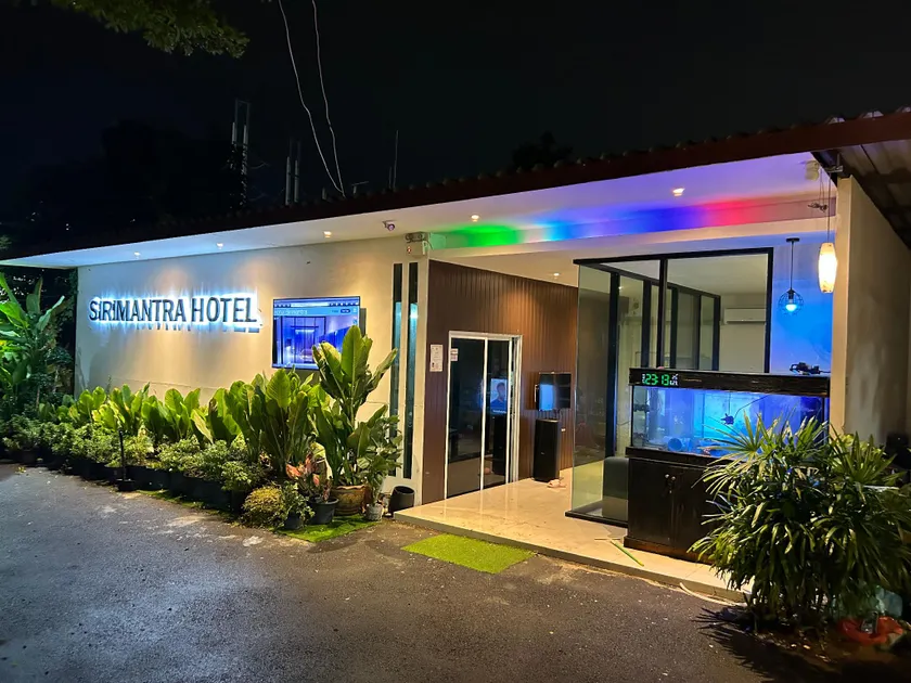 Sirimantra Hotel - Image 1