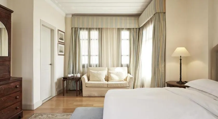 The Captain's House Boutique Hotel - Image 1