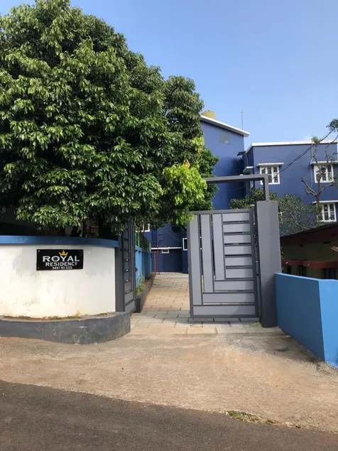 Royal residency - Image 1