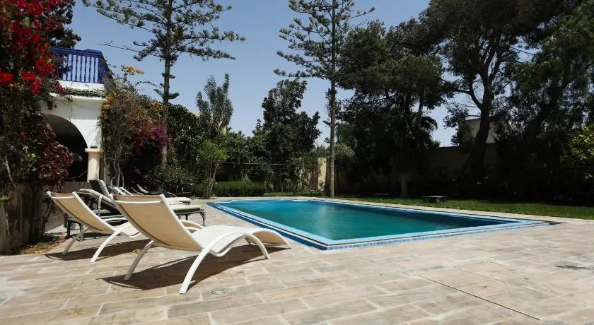 Riad Isla - Image 1