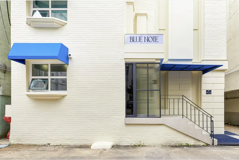 Blue Note - Image 1