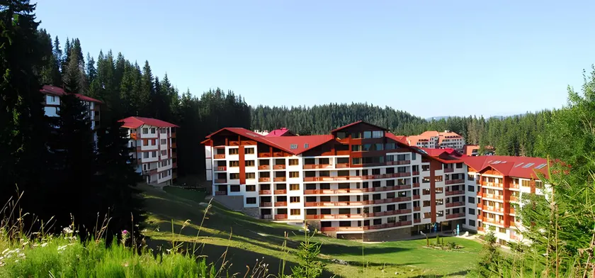 Aparthotel Forest Nook - Image 1