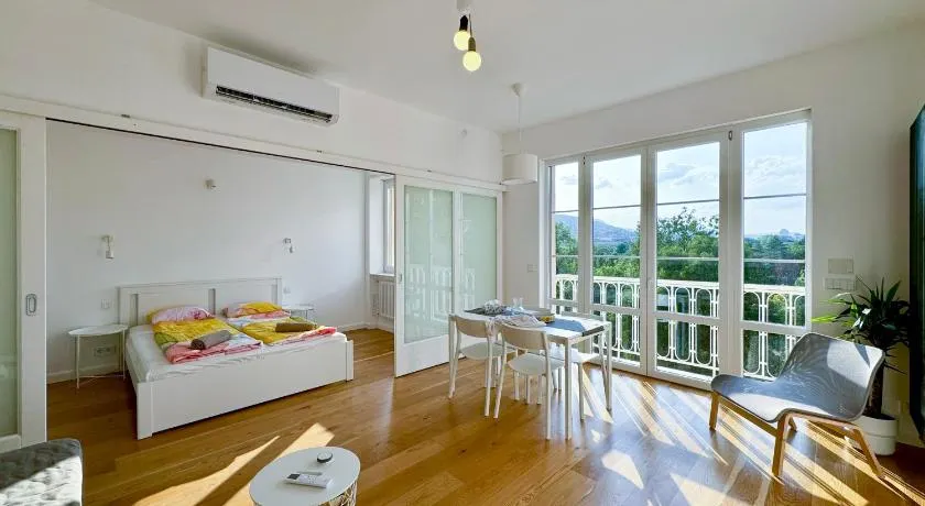 BrightlyApartment - Image 1