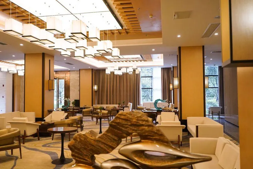 Shuitou Shanshan Hotel - Image 1