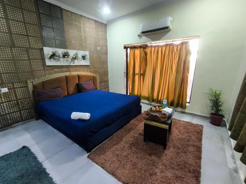 VALLEY VIEW VILLA - Image 1