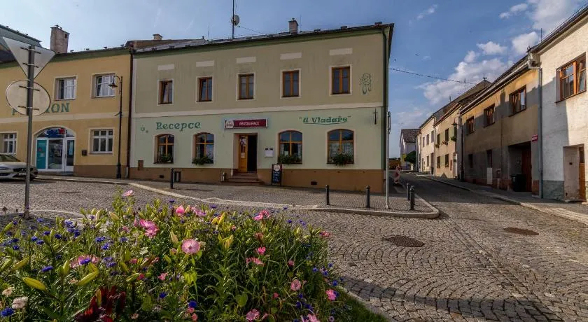 Penzion a restaurace U Vladaře - Image 1