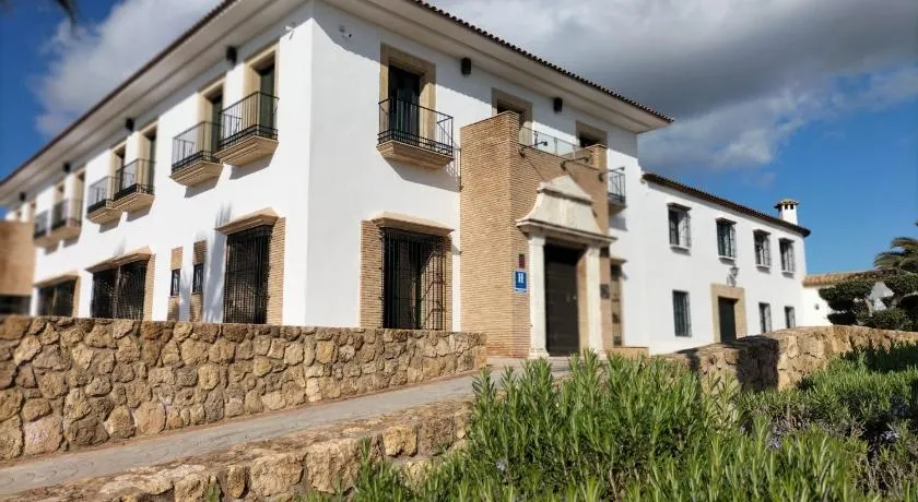 Hotel Cuatro Vientos - Image 1