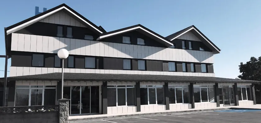 Hotel Mercedes - Image 1