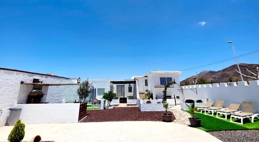 Villa Narok - Image 1