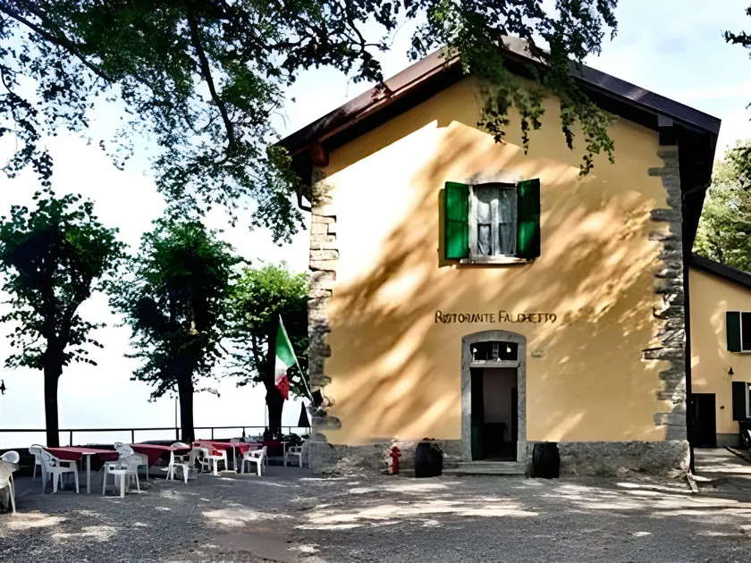 Ristorante Hotel Falchetto - Image 1