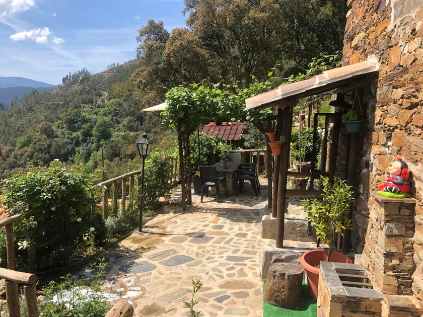 Romantic  Cottage in the Mountains - Image 1