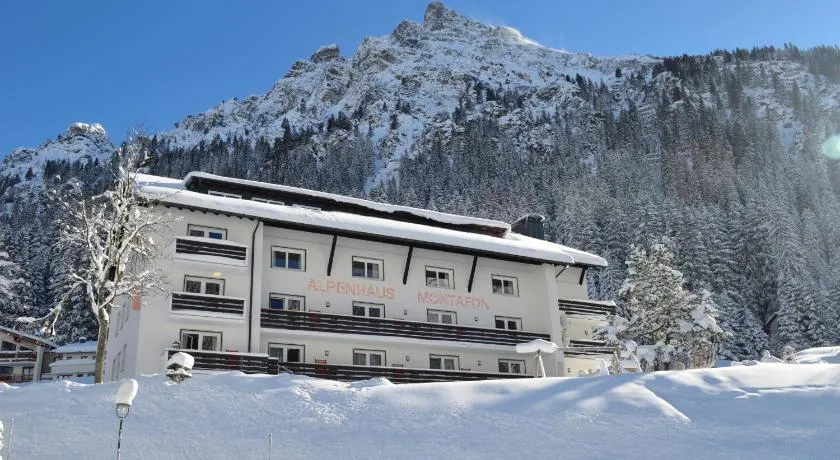 Alpenhaus Montafon by Pferd auf Wolke - Image 1
