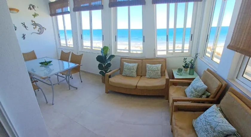Agua Marina - Image 1
