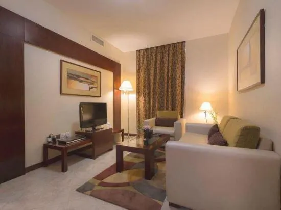 Vision Hotel Apartments Deluxe - Image 1