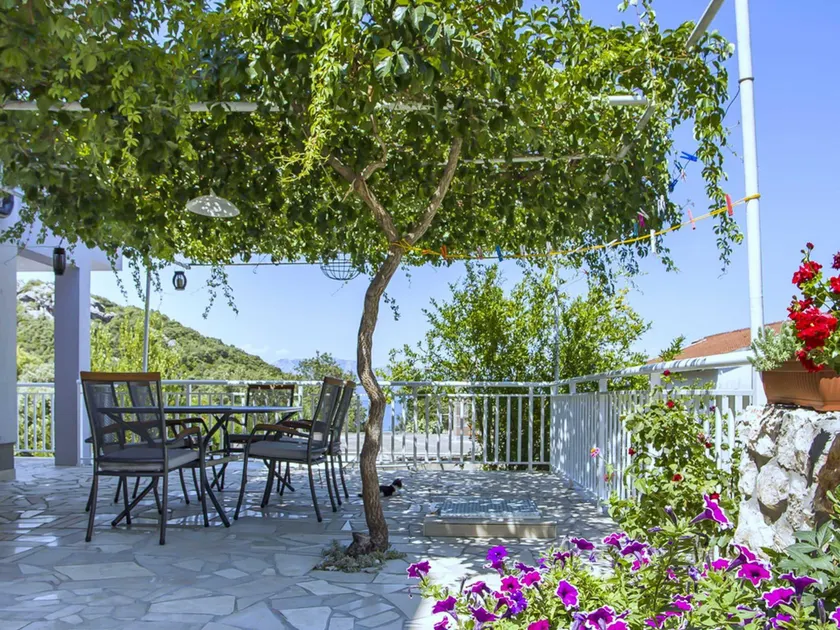 Apartments Vesela - Premium One Bedroom Apartment with Terrace and Partial Sea View - Image 1