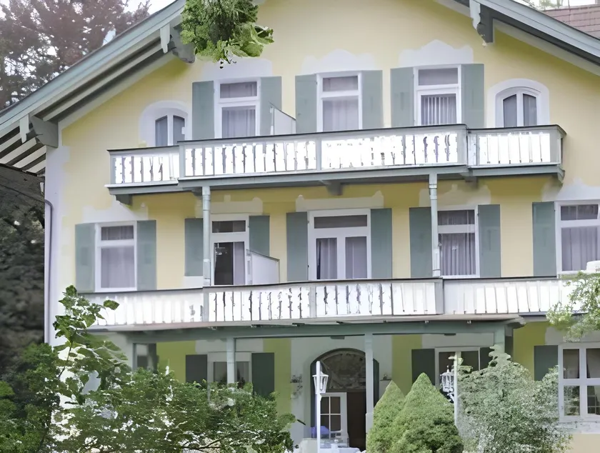 Villa Adolphine - Image 1
