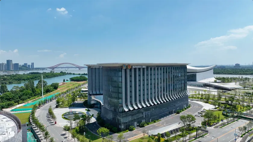 NANSHA LN DONGFANG  HOTEL - Image 1
