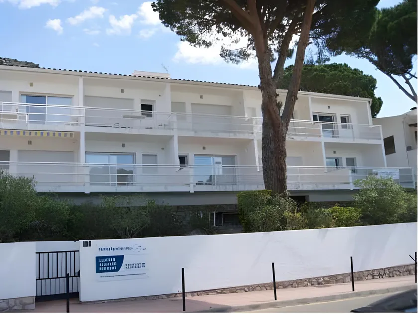 Agi Marina Apartments - Image 1