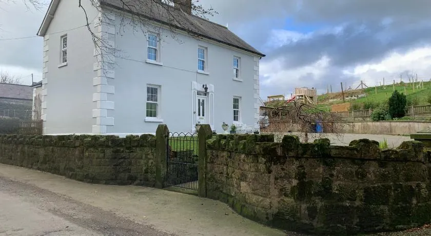 Tullyard House - Image 1