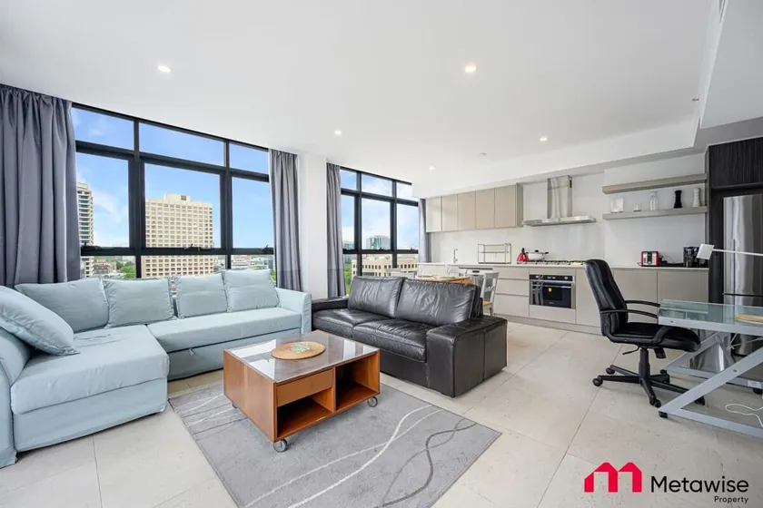 LuxLiving Sydney CBD 2 BEDs Luxury Modern Apartment - Image 1