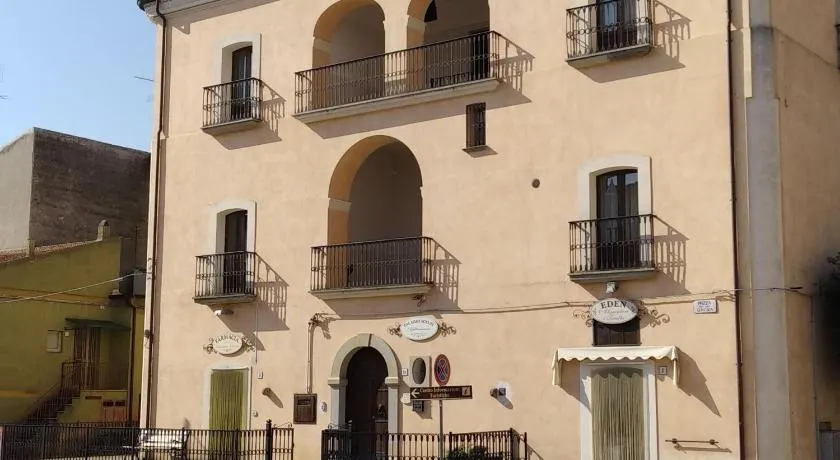Palazzo Scelzi - Image 1